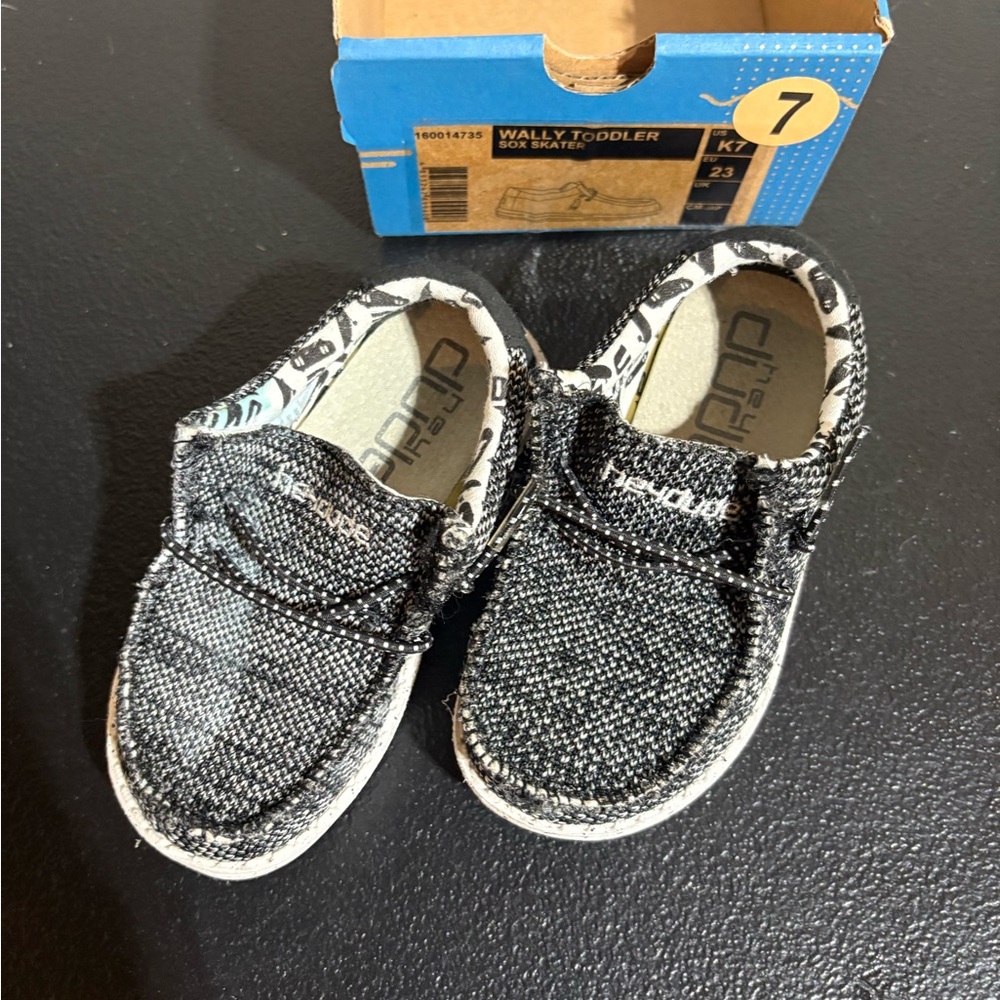 Hey Dude Kids Wally Toddler Shoes - Black and White